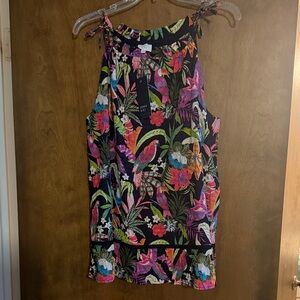 Crown & Ivy Tropical Print Sleeveless Top